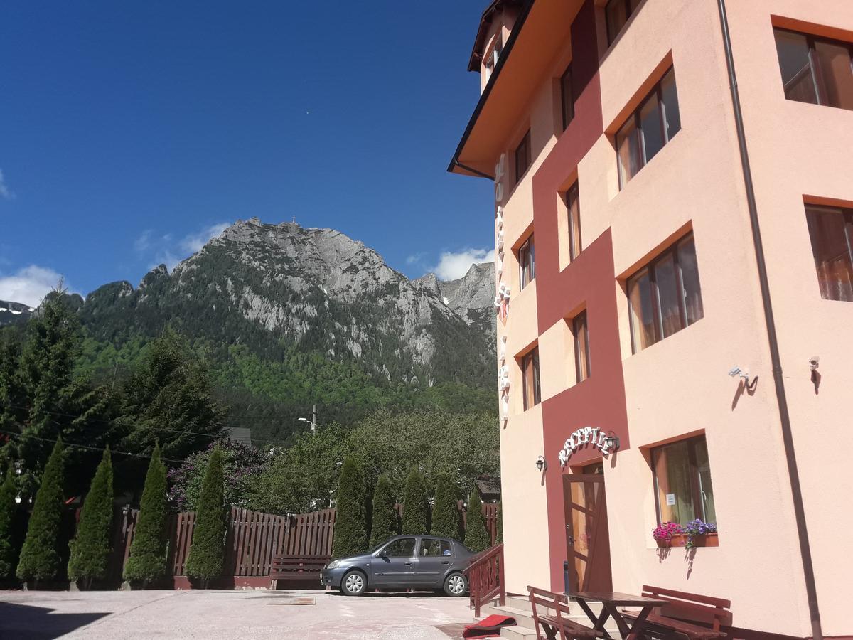 Hotel Iri Buşteni Exterior foto